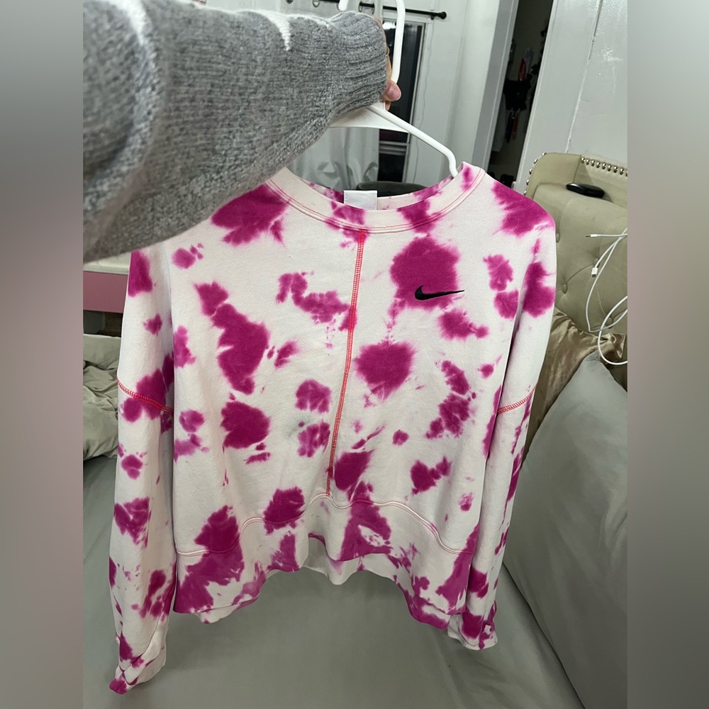 Small Multi Color Nike Crewneck